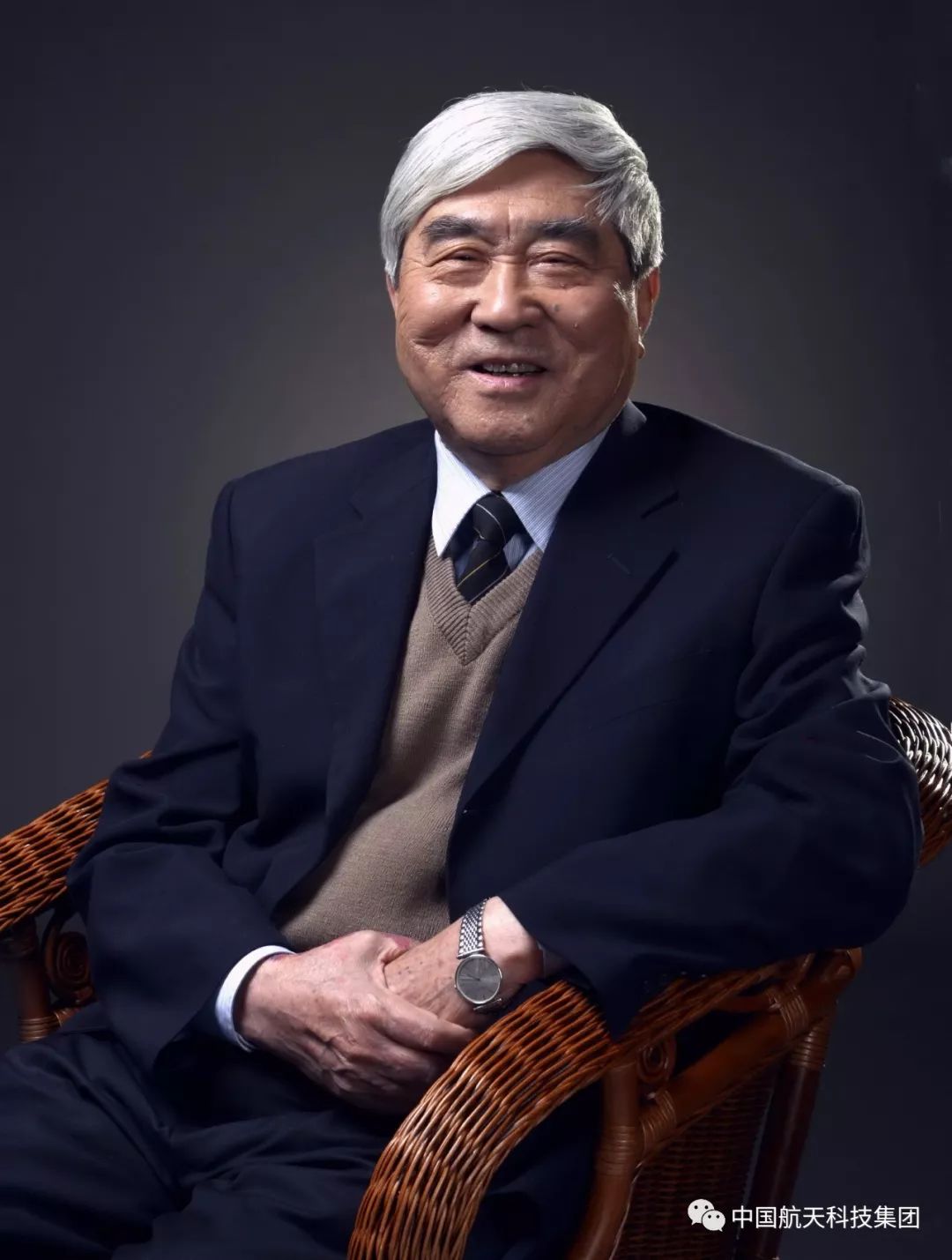 戚发轫院士，最美教师！