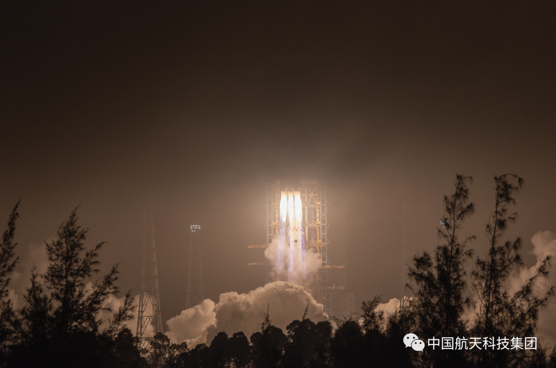 中国空间站开建！长征七号火箭成功发射天舟四号货运飞船